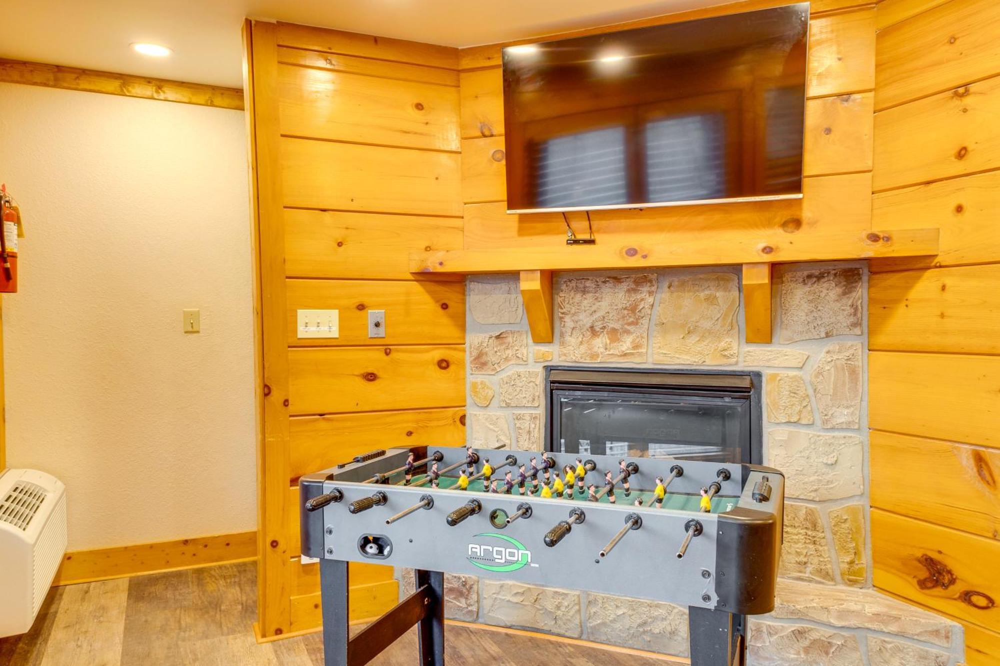 Pigeon Forge Resort Studio Cabin On Dollywood Ln! Kültér fotó
