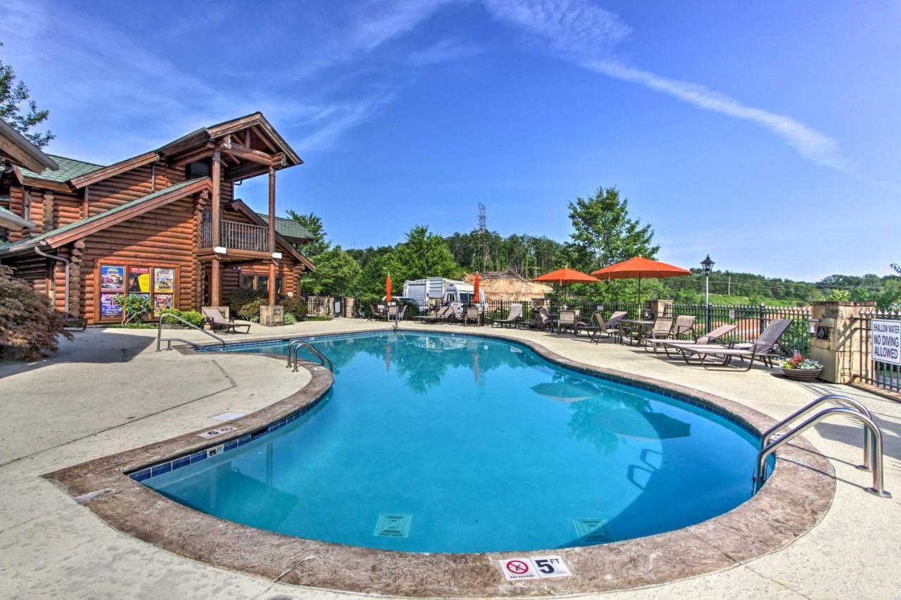 Pigeon Forge Resort Studio Cabin On Dollywood Ln! Kültér fotó